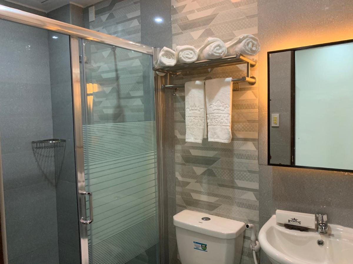 Rustic Crown Hotel Аламинос Экстерьер фото